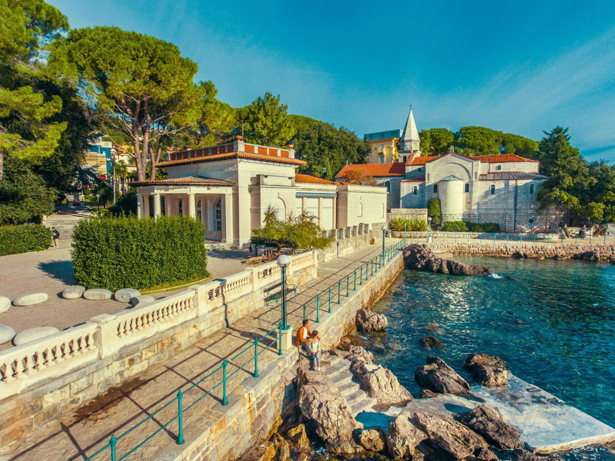Amadria Park Hotel Royal Opatija Exterior foto